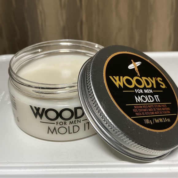 Woody's Mold It Styling Paste for Men 3.4 Oz Med Hold Matte Pomade Wax SET OF 2 - Picture 9 of 11
